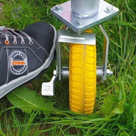 Set van vier dubbele kamersteiger terreinwielen 200 mm met borgclips-SLS-Sietse Booi met rempedaal